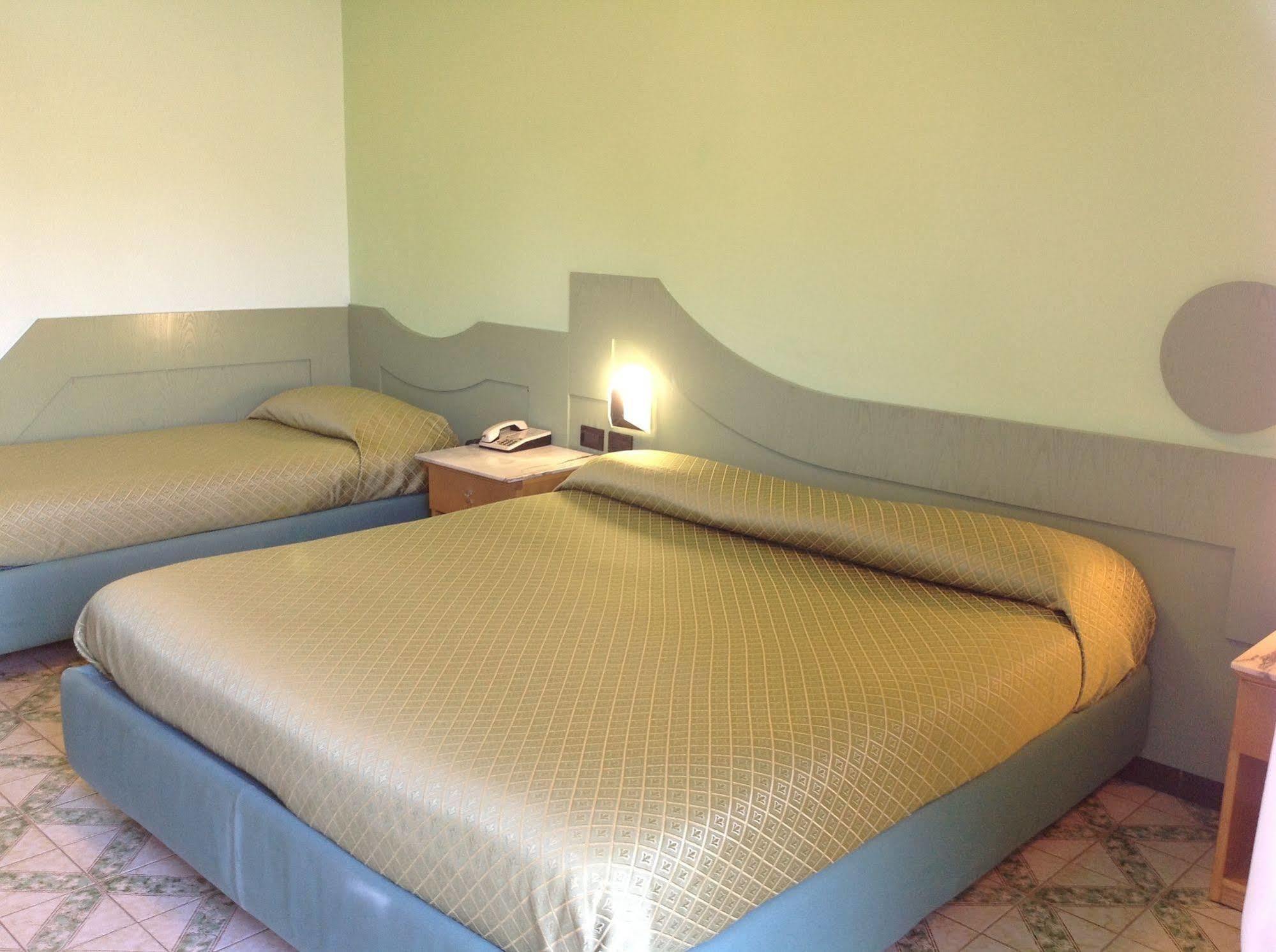 Hotel Giovanna 3*